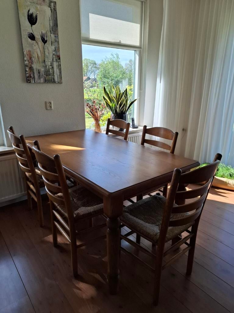 Houten eettafel met 5 stoelen, Huis en Inrichting, Ophalen, Gebruikt, 100 tot 150 cm, Vijf personen of meer