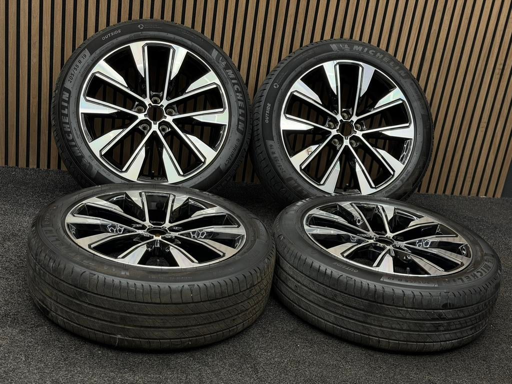 Originele 19 inch Renault Austral Espace 5x114.3 Michelin, Auto-onderdelen, Banden en Velgen, ., Banden en Velgen, 205 mm, .