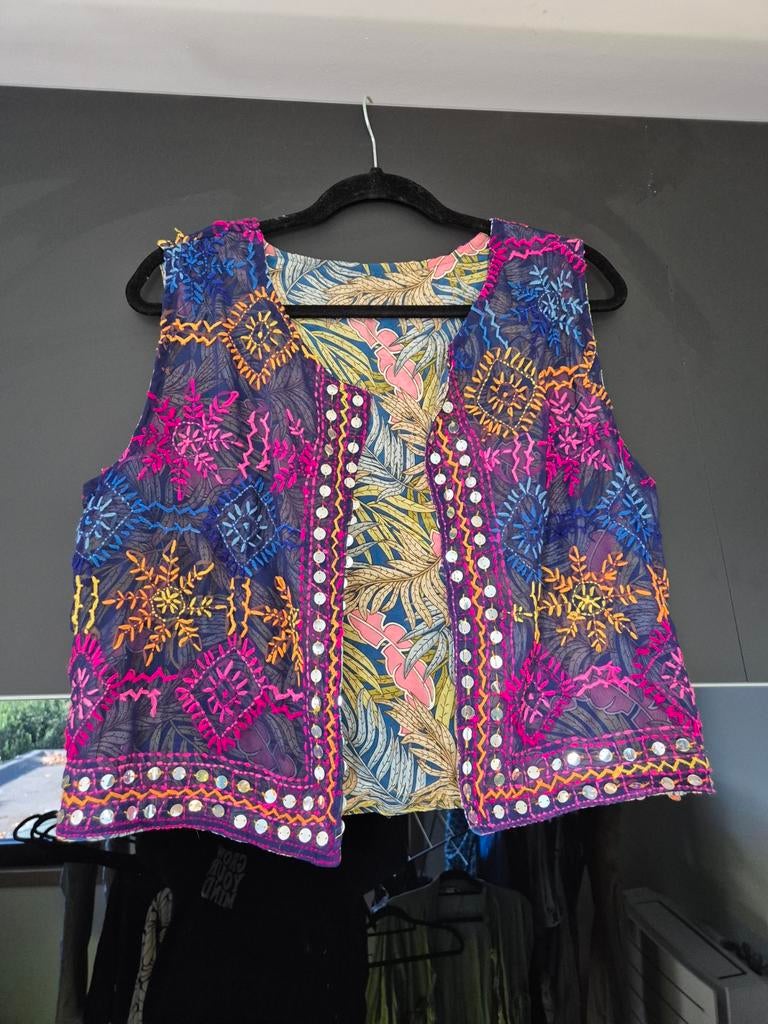 Mooi gilet, Kleding | Dames, Bodywarmers, Ophalen of Verzenden, Nieuw, Maat 38/40 (M)