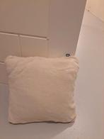 Crème Sierkussen - Comfortabel en Stijlvol, Ophalen of Verzenden, Zo goed als nieuw, Beige, Vierkant