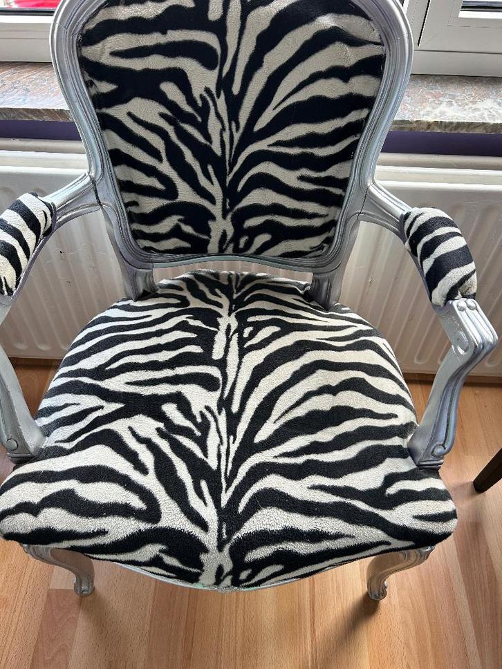 Stoel zebra print, Huis en Inrichting, Stoelen, Gebruikt, Eén, Hout, Stof, Overige kleuren, Ophalen