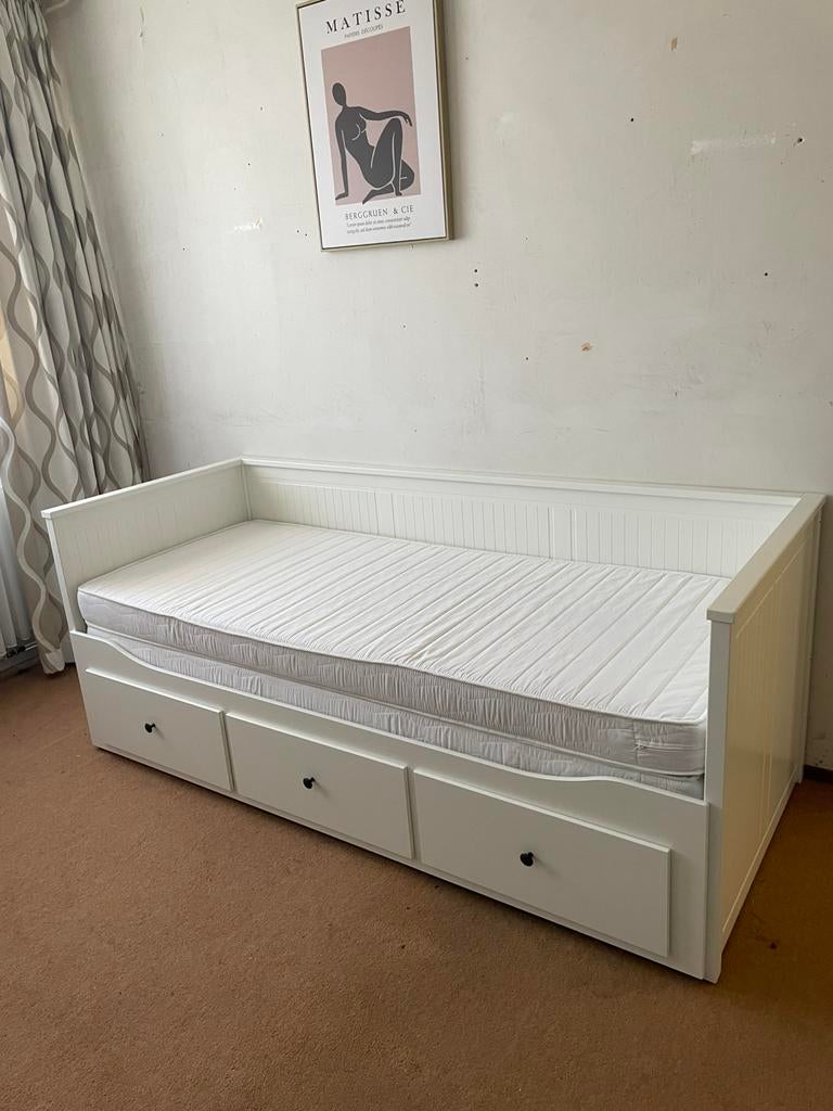 IKEA Hemnes bedbank - Wit (inclusief 2 matrassen), Ophalen, Wit, Tweepersoons, Zo goed als nieuw