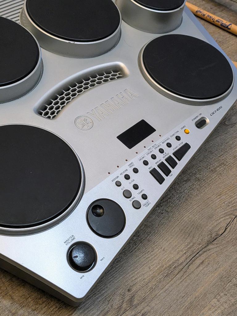 Yamaha DD-65 Drum Kit Bundle, Ophalen of Verzenden, Zo goed als nieuw, Yamaha, Elektronisch