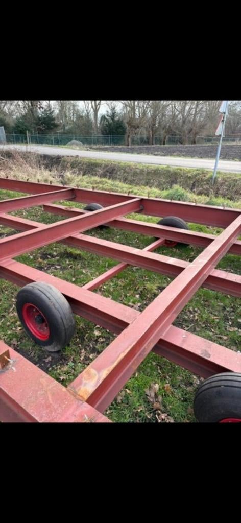 2 Chassis voor  woonwagen 15m lang 8m breed, 100 liter of meer, Ophalen, Transportkar