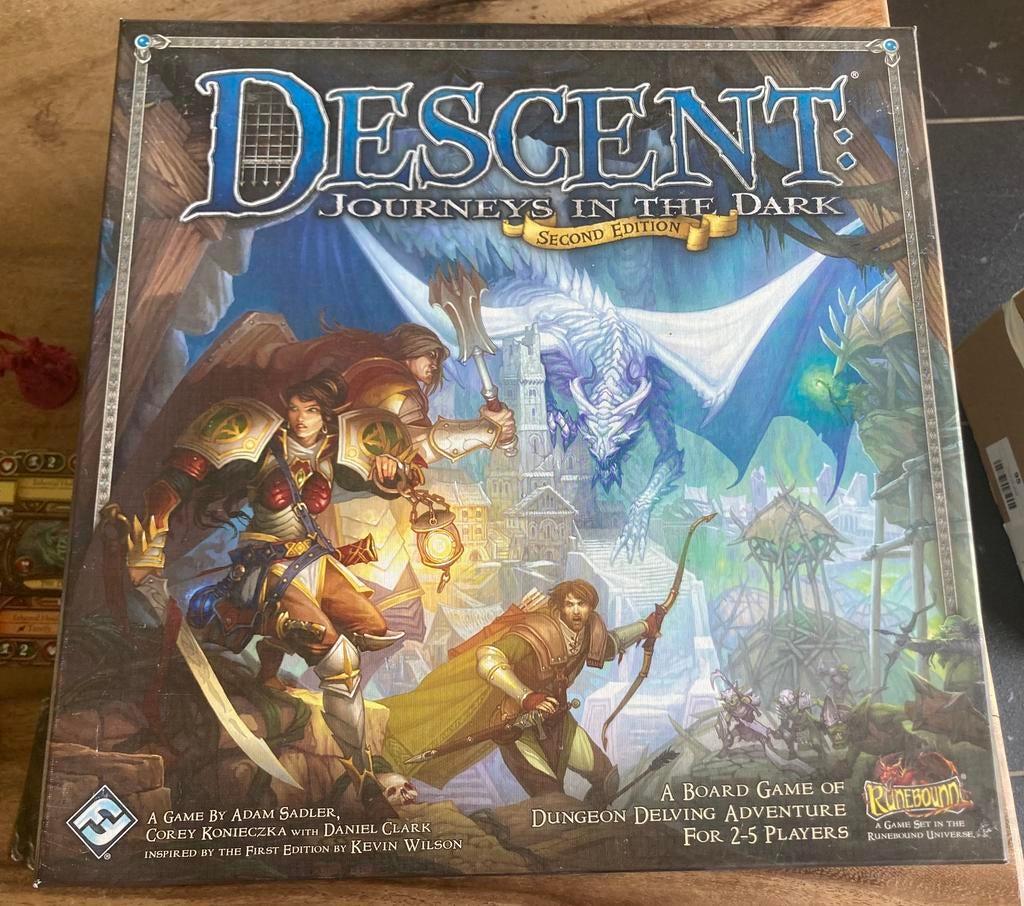 Descent Journeys in the Dark 2nd edition + Chains that Rust, Hobby en Vrije tijd, Gezelschapsspellen | Bordspellen, Ophalen of Verzenden