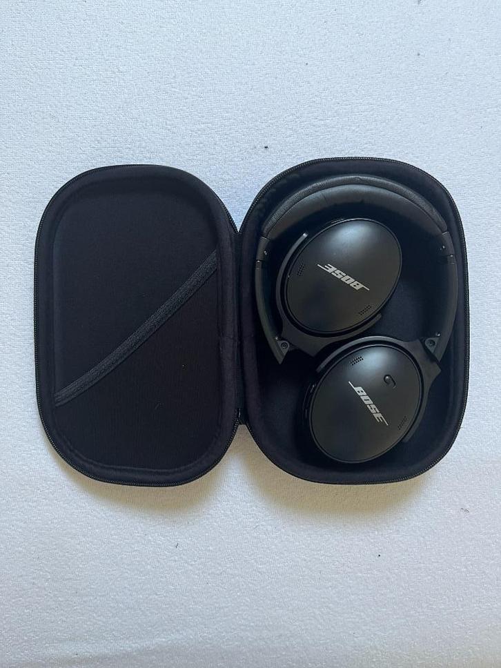 Bose Quietcomfort 45 met opbergdoos, Audio, Tv en Foto, Koptelefoons, Refurbished, Over oor (circumaural), Overige merken, Draadloos