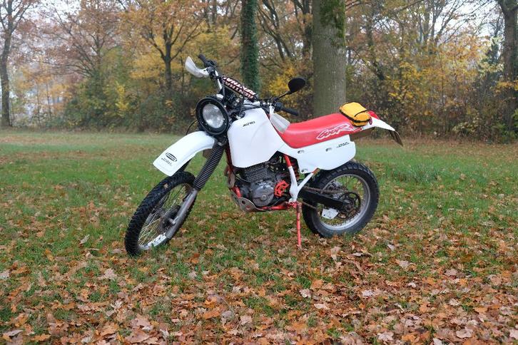 Honda XR 600 R 1994 enduro, Motoren, Motoren | Honda, Particulier, Enduro, 11 kW of minder, 1 cilinder, Motorrijbewijs A, Sportuitlaat