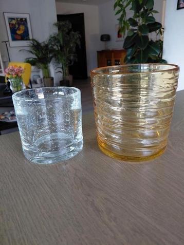 VINTAGE DUTZ VAZEN beschikbaar voor biedingen