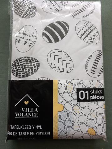 Tafelkleed voor pasen. beschikbaar voor biedingen