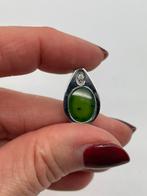 C440 Prachtige zilveren TEKA hanger jade, Overige voorstellingen, Ophalen of Verzenden, X, Met edelsteen