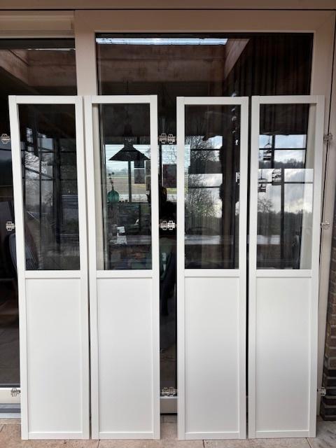 4 stuks Ikea Billy kastdeuren in nieuwstaat, Huis en Inrichting, Kasten | Kledingkasten, Zo goed als nieuw, 150 tot 200 cm, Minder dan 50 cm