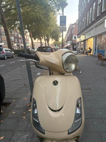 Sym Fiddle 2- Perfect! beschikbaar voor biedingen