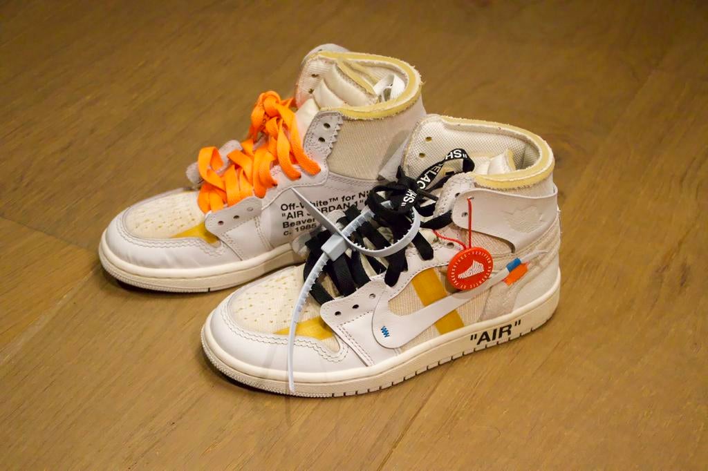 Nike Air Jordan 1 Off White Euro, Kleding | Heren, Schoenen, Ophalen of Verzenden, Gedragen, Wit, Sneakers of Gympen