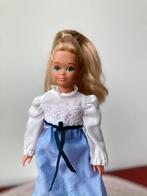 VINTAGE Skipper, Mattel 1977 met ‘Get ups& go’ outfit, Ophalen of Verzenden, Zo goed als nieuw, Kleertjes