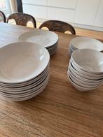 Crate & Barrel servies, Huis en Inrichting, Ophalen, Gebruikt, Bord(en), Wedgwood