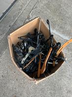 Partij kledinghangers gratis af te halen, Kleding | Dames, Kledinghangers, Ophalen of Verzenden, Kunststof