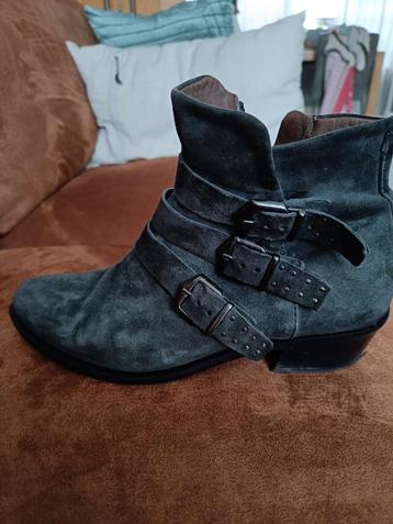 Dames enkellaarzen westernlaarzen Piedi Nudi suede maat 39 beschikbaar voor biedingen