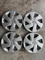 Toyota wieldoppen 15 inch, Ophalen of Verzenden, Zo goed als nieuw