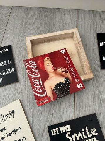 Onderzetters hout met tekst + Coca Cola Retro (6 stuks) beschikbaar voor biedingen