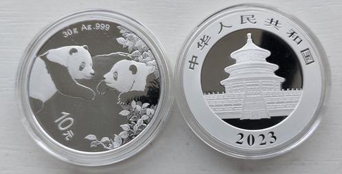 Zilveren 30 gr Panda 2023., Postzegels en Munten, Munten | Azië, Losse munt, Zilver, Ophalen of Verzenden