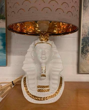 Lamp Vintage wit gouden Farao tafellamp jaren 70. beschikbaar voor biedingen