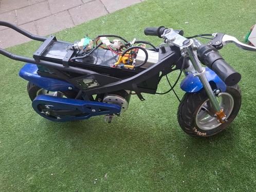 Pocketbike elektrisch, Fietsen en Brommers, Minibikes, Midibikes en Pitbikes, Zo goed als nieuw, Overige typen, Ophalen