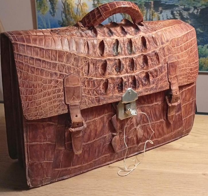 Vintage Krokodillenleren Aktetas - Handgemaakt Indonesië, Sieraden, Tassen en Uiterlijk, Tassen | Schoudertassen, Zo goed als nieuw