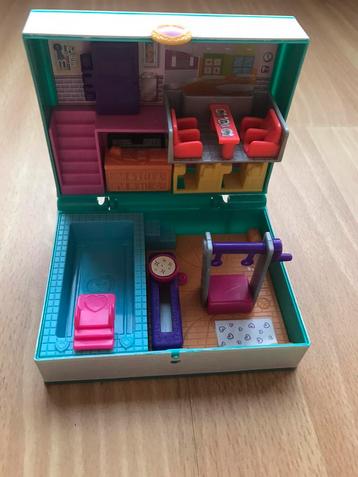 Polly pocket middelbare school mooie staat beschikbaar voor biedingen