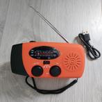 Noodradio oplaadbaar via USB, dynamo en solar, Audio, Tv en Foto, Radio's, Ophalen of Verzenden, Nieuw, Radio