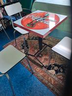 Vierkante vintage tafel Coca-Cola, 50 tot 100 cm, 50 tot 75 cm, Overige materialen, Vierkant