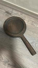 Plank van Aura Peeperkorn, Ophalen