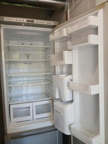 Samsung koelvriescombinatie  190 / 60 br in nieuw NO.FROST  beschikbaar voor biedingen