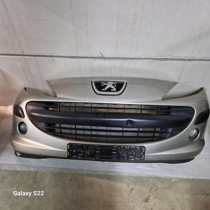 PEUGEOT 207 VOORBUMPER / ETSC, Auto-onderdelen, Carrosserie en Plaatwerk, Bumper, Peugeot, Voor, Gebruikt, Ophalen of Verzenden