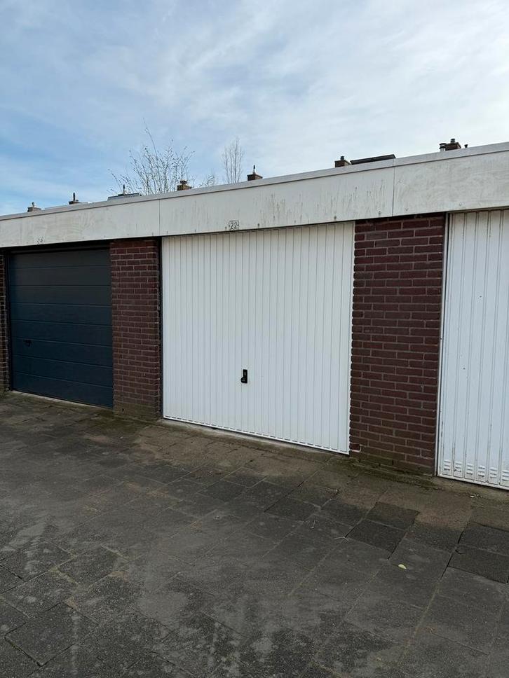 Garagebox Te Huur (stroom) Vlaardingen Holy - De Loper, Auto diversen, Autostallingen en Garages