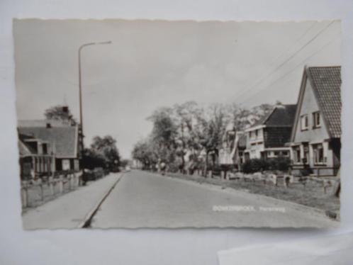 Donkerbroek Herenweg een rustige Herenweg in Donkerbroek, Verzamelen, Ansichtkaarten | Nederland, Gelopen, Friesland, 1960 tot 1980