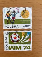 2 Postzegels Polen WK Voetbal uit 1974, Postzegels en Munten, Ophalen of Verzenden, Polen, Gestempeld