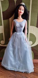 Mattel Disney prinses Barbie Sneeuwwitje, Ophalen of Verzenden, Zo goed als nieuw, Pop