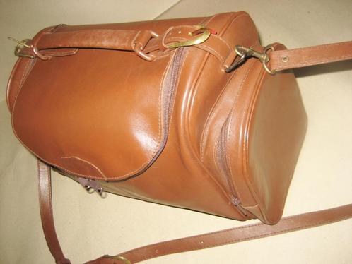 LEDEREN TAS voor vele doeleinden te gebruiken bruin of zwart, Sieraden, Tassen en Uiterlijk, Tassen | Schoudertassen, Nieuw, Zwart