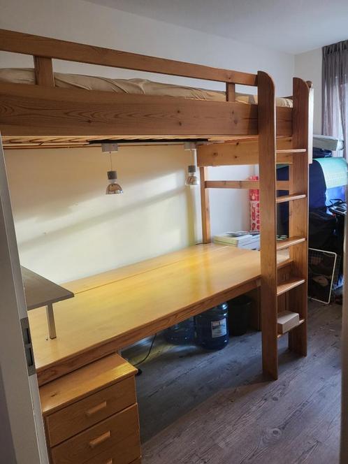 Grenen HOGE hoogslaper met groot bureau, Huis en Inrichting, Slaapkamer | Stapelbedden en Hoogslapers, Gebruikt, Hoogslaper, 90 cm