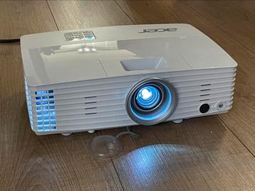 FullHD Beamer | Acer H6502BD | HDMI | 3400 lumen beschikbaar voor biedingen