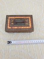 Oude spaarpot,spaarblik, blik,jaren'60,spaarkistje,vintage, Ophalen of Verzenden, Gebruikt, Metaal of Blik, Overige thema's