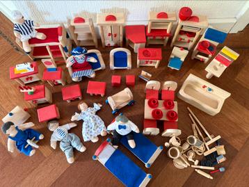 Complete set houten poppenhuis meubeltjes beschikbaar voor biedingen