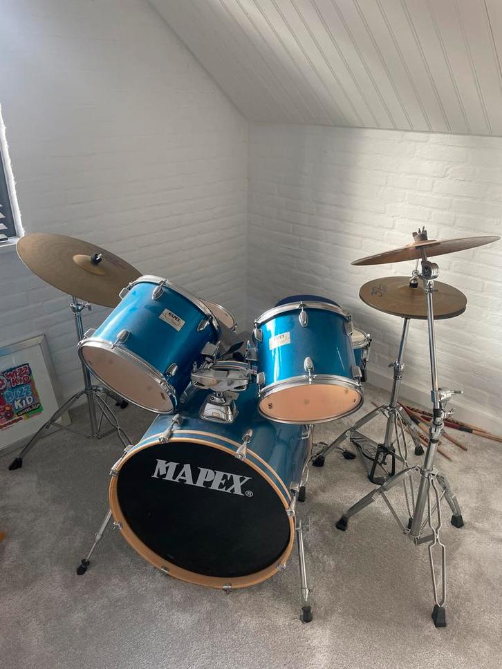 Mapex V-serie Drumstel Blauw met Bekken en Cowbell, Muziek en Instrumenten, Drumstellen en Slagwerk, Gebruikt, Overige merken