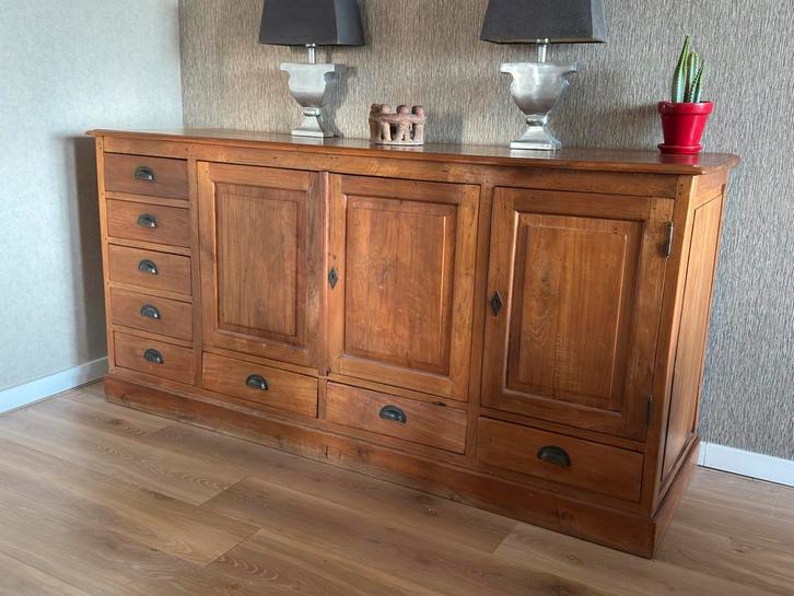 Groot houten dressoir - XL formaat, Huis en Inrichting, Kasten | Dressoirs, Gebruikt, 200 cm of meer, 50 tot 75 cm, Met lade(s)