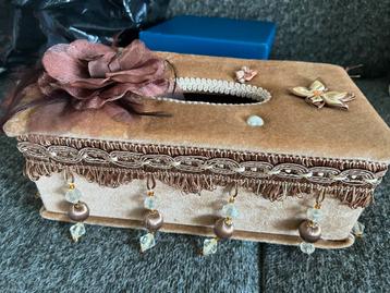 Tissue doos beschikbaar voor biedingen