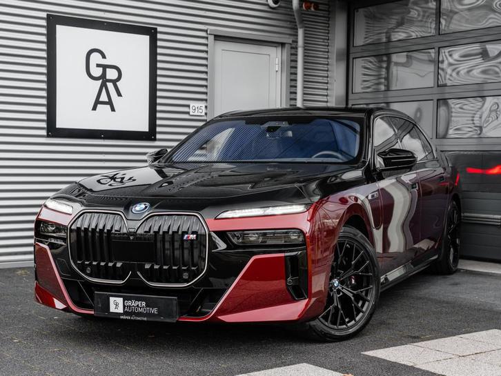 BMW 7 Serie M760e xDrive | Rear Seat Entertainment l Bowers, Auto's, BMW, Bedrijf, Te koop, 7-Serie, 4x4, Achteruitrijcamera, Adaptive Cruise Control