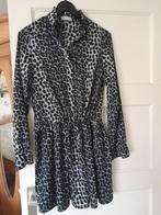 Mooie jurk van Loavies XS, Zwart, Ophalen of Verzenden, Knielengte, Maat 34 (XS) of kleiner