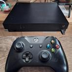 Goedwerkende Xbox one X  1TB, Met 2 controllers, Ophalen of Verzenden, Zo goed als nieuw, 1 TB