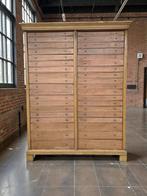 vintage XL industriële  archiefkast / ladekast, Antiek en Kunst, Ophalen