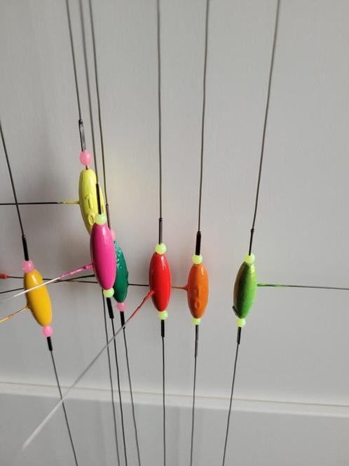 Te Koop verzwaarde gecoate onderlijnen € 2,25, Watersport en Boten, Hengelsport | Zeevissen, Nieuw, Haak, Ophalen of Verzenden